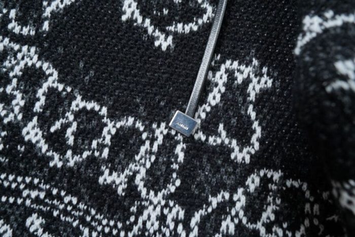 Amiri Bandana Crochet Basketball Shorts - Image 10