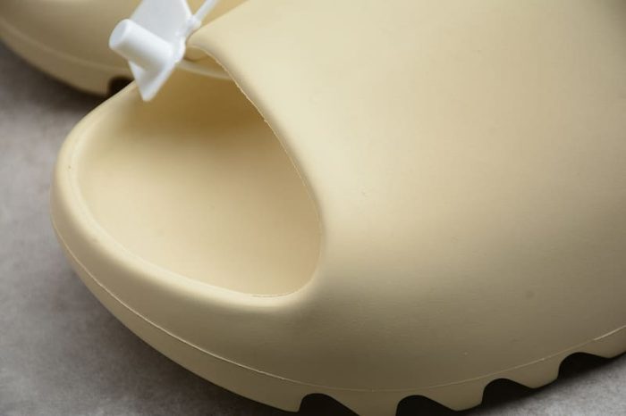 Adidas Yeezy Slide Cap - Image 8