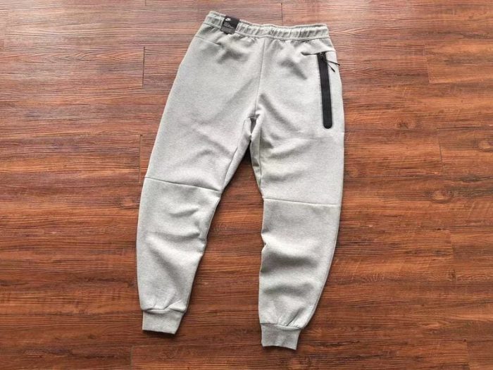 Nike Tech Fleece Gray - Image 4