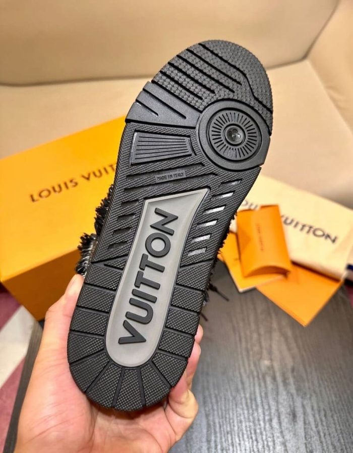 Louis Vuitton Skate Black Swarovski Monogram - Image 9
