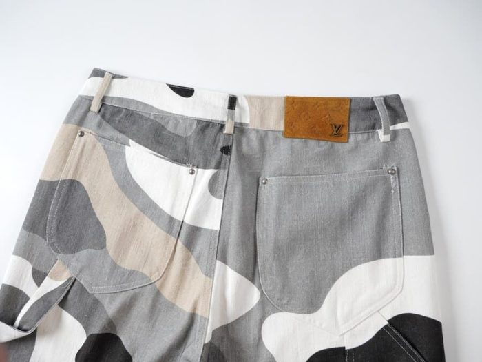Louis Vuitton Patchwork Portrait Denim - Image 5
