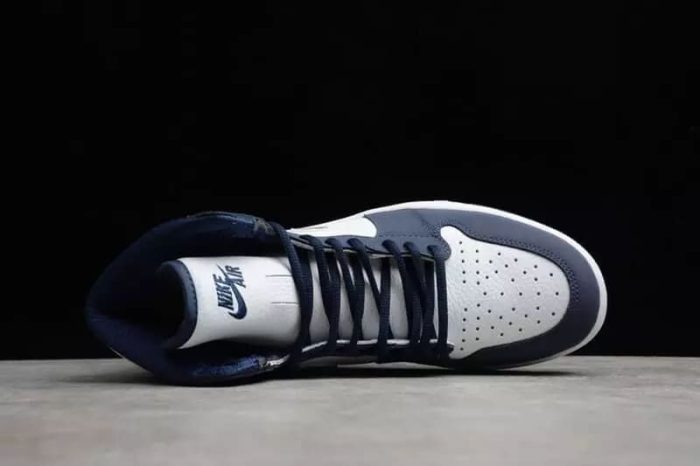 Air Jordan 1 High Midnight Navy (2020) - Image 6