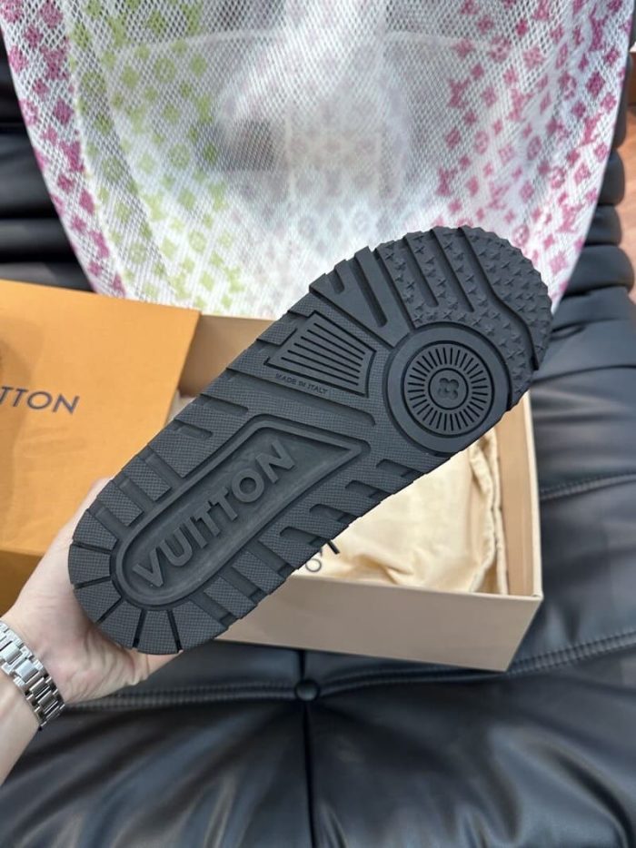 Louis Vuitton Black Crystal 'LV Trainer Maxi' - Image 10