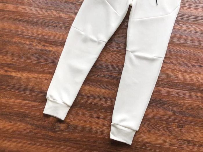 Nike Tech Fleece White - Image 5