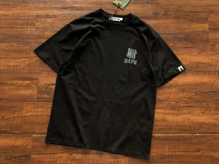 T-shirt BAPE x Undefeated Ape Head - Image 3