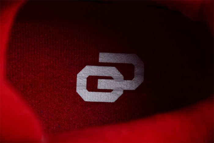 Air Jordan 4 Retro Oklahoma Sooners PE - Image 10