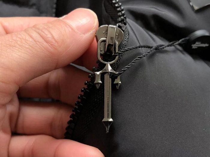Jacket Puffer Trapstar Irongate Hooded Black - Image 9