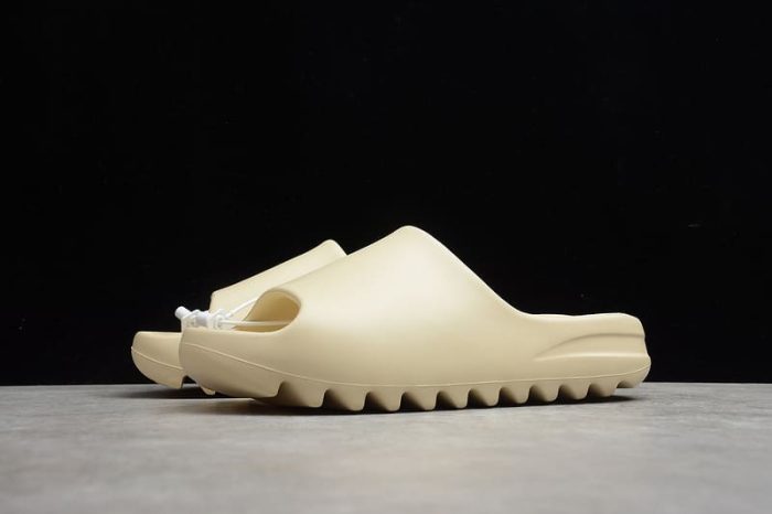 Adidas Yeezy Slide Cap - Image 3