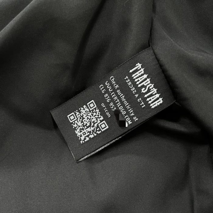 Jacket Puffer Trapstar Decoded 2.0 Black - Image 12
