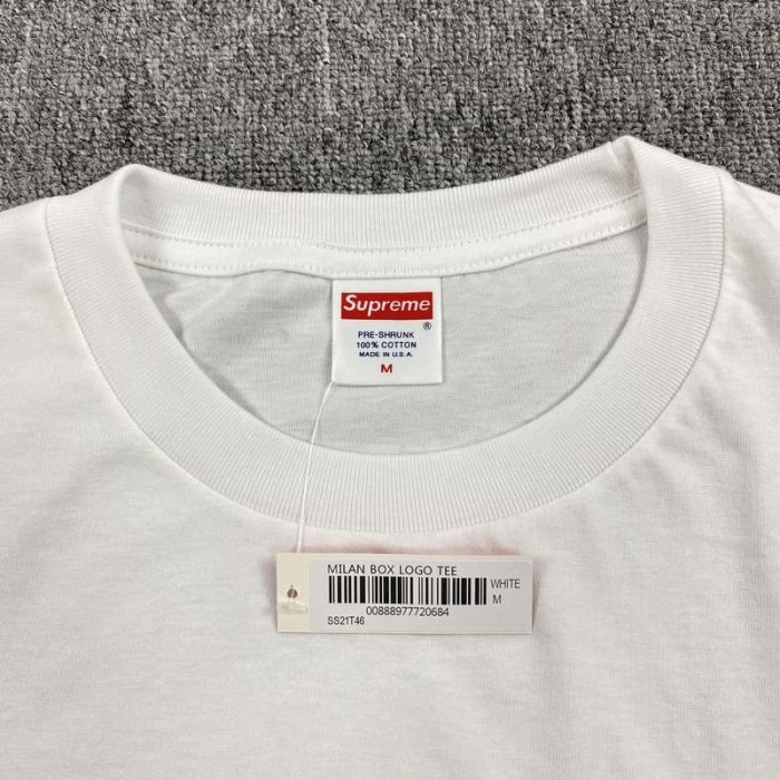 T-shirt Supreme Milan 'Grazie' - Image 6