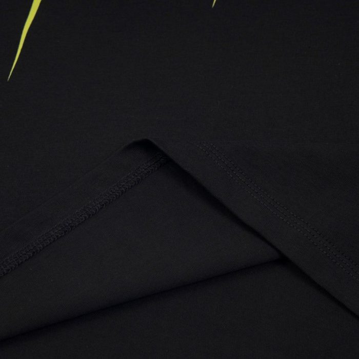T-shirt Gucci Neon Logo Black GC037 - Image 5