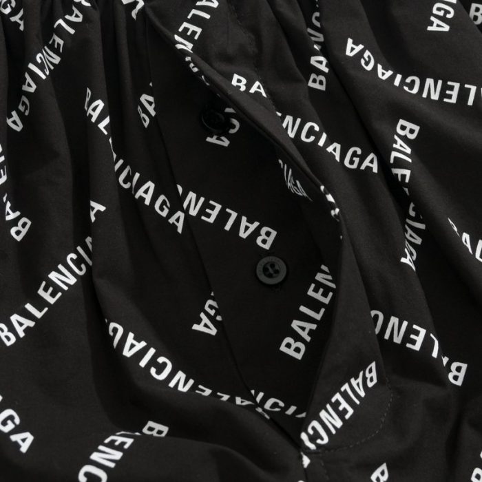 Shorts Balenciaga Allover Logo Print BL044 - Image 7