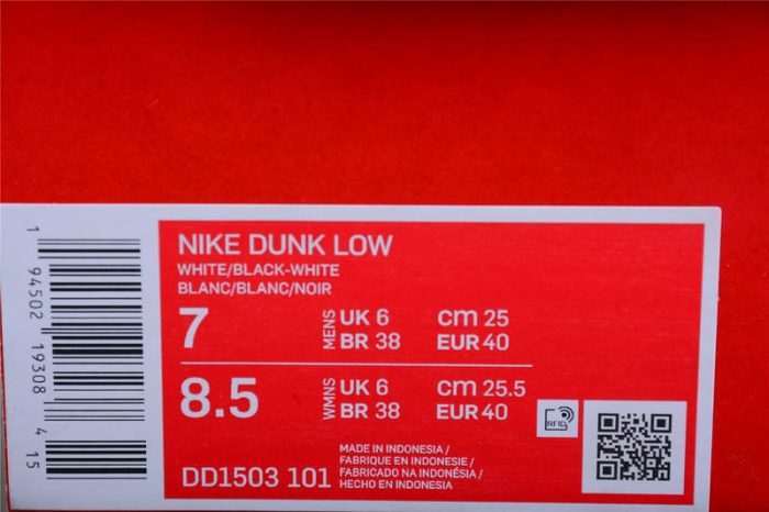 Nike Dunk SB Low Retro White Black - Image 13