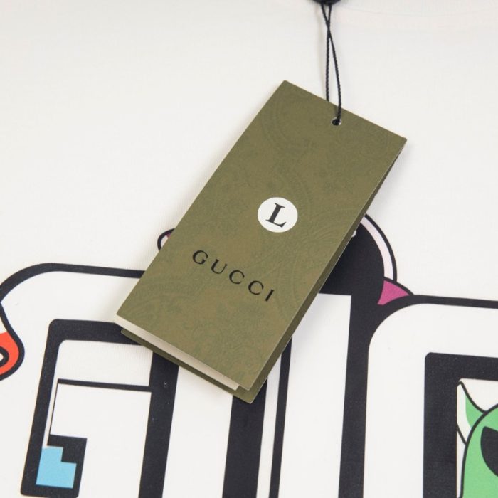Gucci Graphic T-shirt with Cartoon White Logo GC063 - Image 7