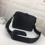 Louis Vuitton Duo Messenger Bag - Image 3