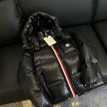 Jacket Puffer Moncler MCL030 - Image 10