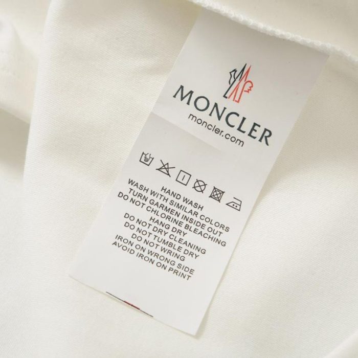 T-shirt Moncler Logo Patch Cotton MCL007 - Image 9