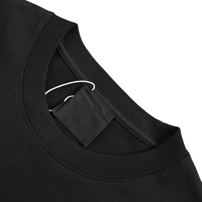 T-Shirt Givenchy GV009 - Image 4