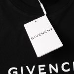 T-Shirt Givenchy GV018 - Image 5