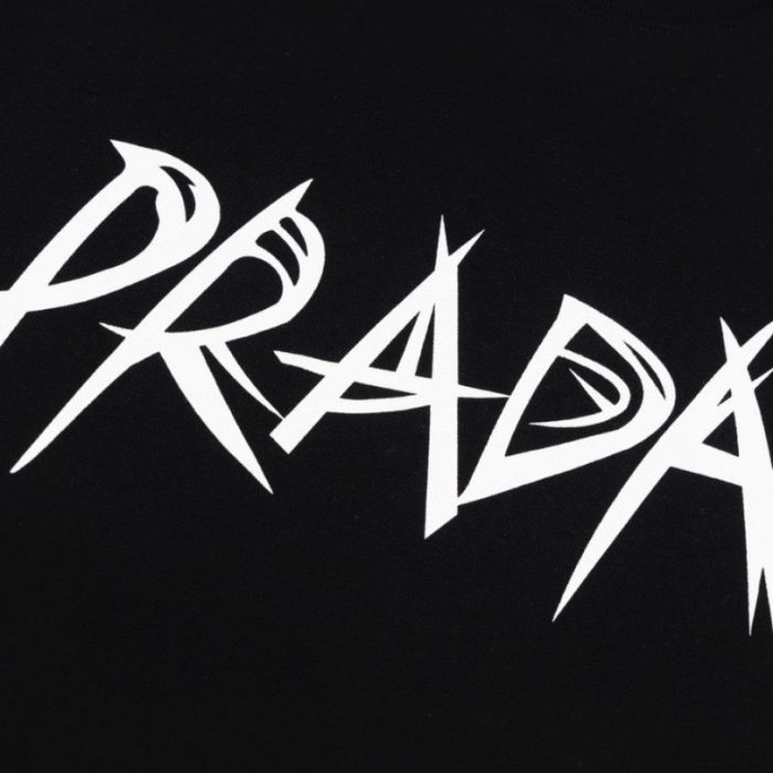 T-shirt Prada Black Graphic Logo PD038 - Image 4