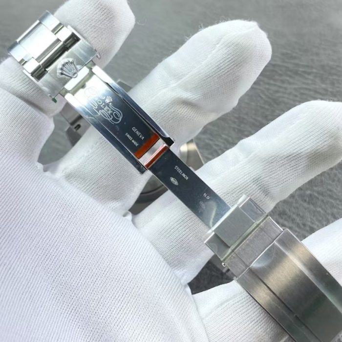 Rolex Subamariner Date Base Eta RLX003 - Image 8
