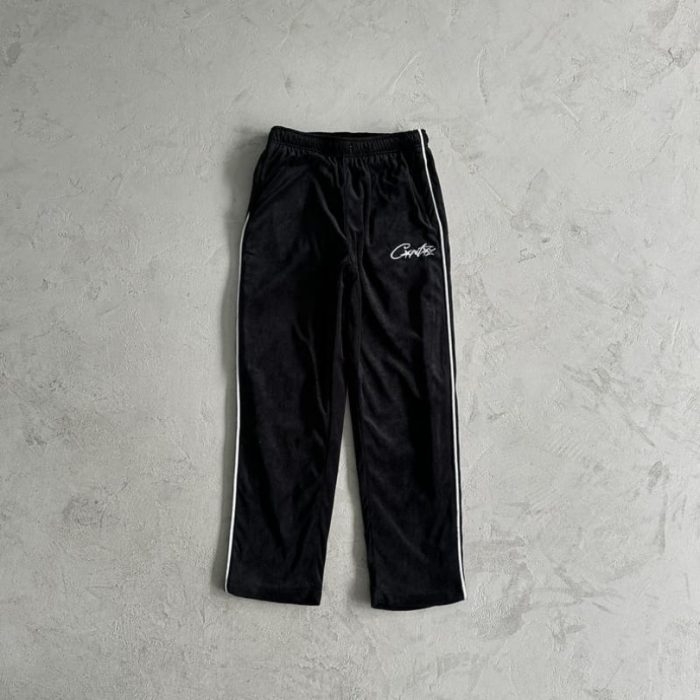 Tracksuit Corteiz Velour Black with White Logo CZ007 - Image 5