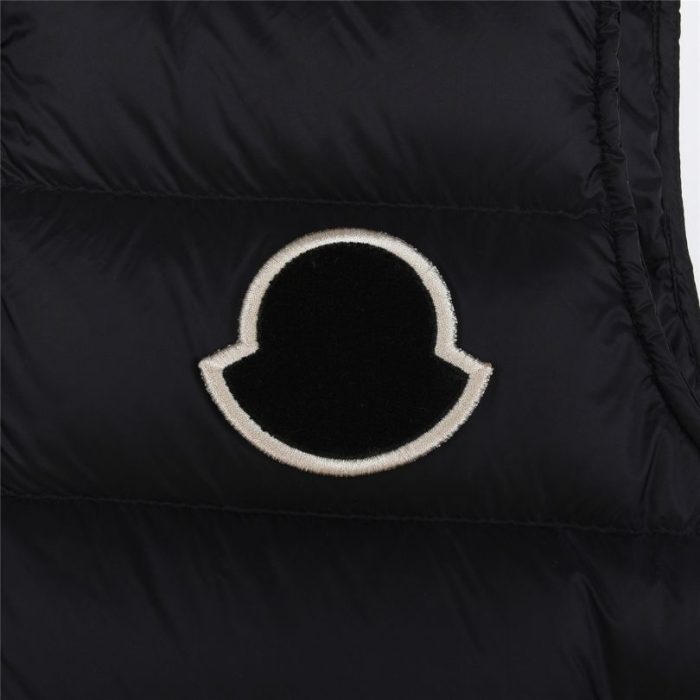 Vest Puffer Moncler Hooded Black Logo MCL011 - Image 4