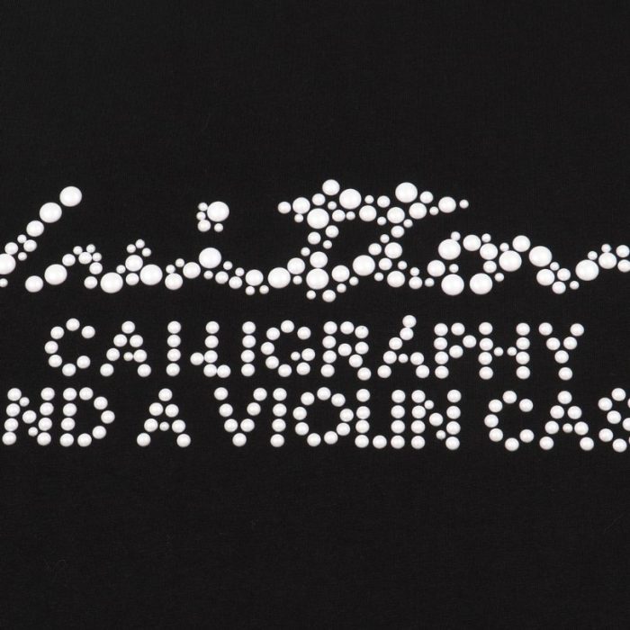 T-shirt Louis Vuitton Calligraphy Studded Black LV025 - Image 4