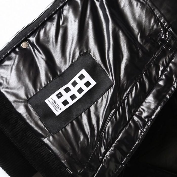 Jacket Puffer Moncler with Logo Trim Hood MCL019 - Image 9