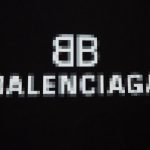 T-shirt Balenciaga BB Pixel Logo Black BL068 - Image 4