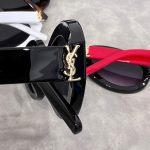 Sunglasses Yves Saint Laurent YSL024 - Image 3