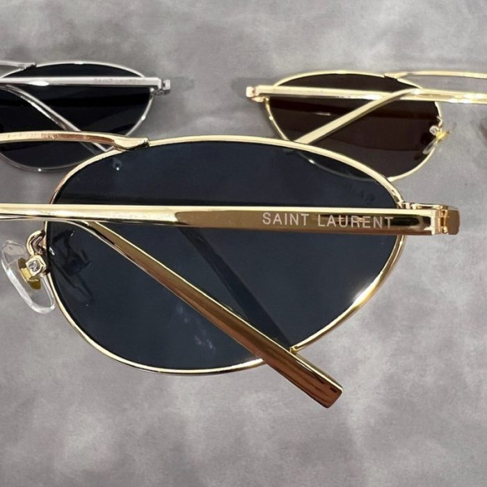 Sunglasses Yves Saint Laurent YSL026 - Image 2