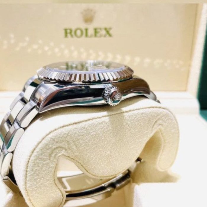 Rolex Sky Dweller RLX069 - Image 3