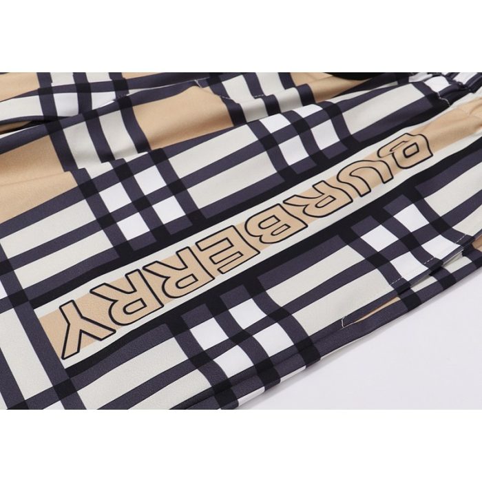 Short Burberry Chess BY027 - Image 4