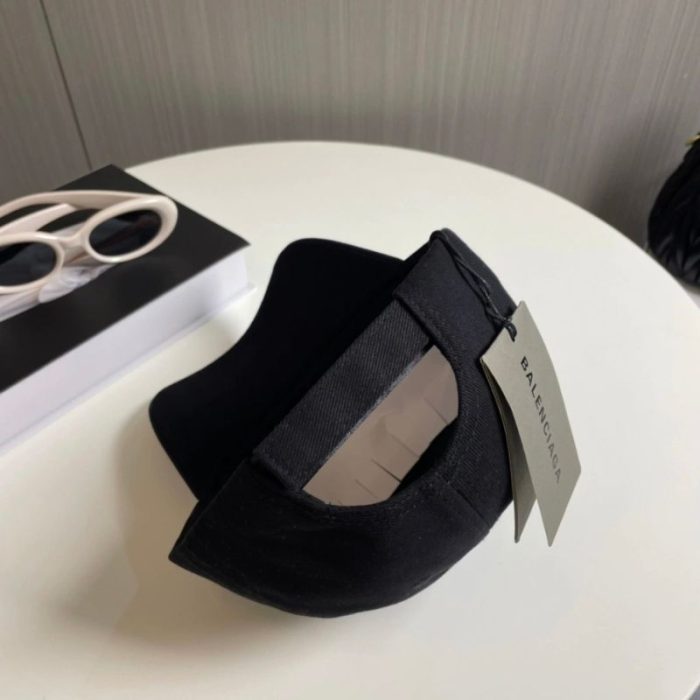 Cap Balenciaga BL121 - Image 2