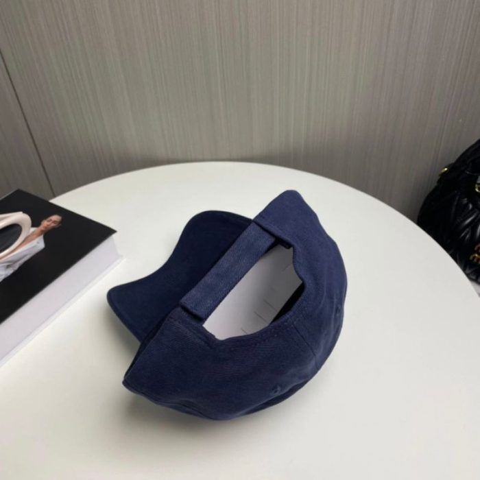 Cap Balenciaga BL121 - Image 8