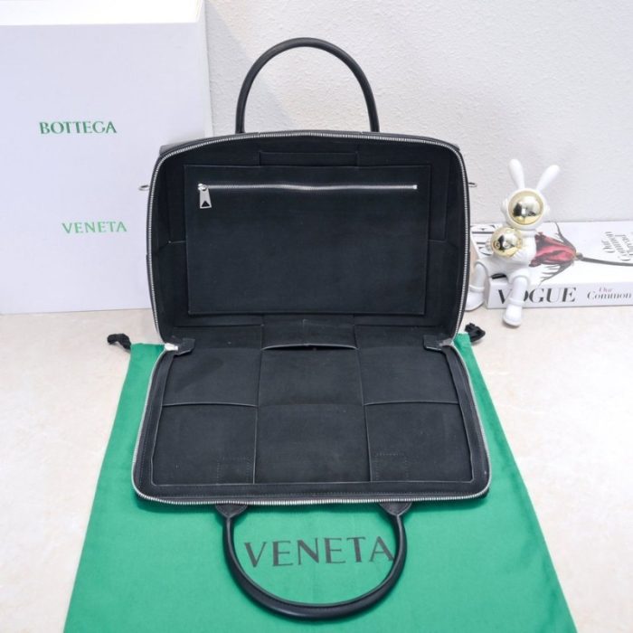 Bottega Veneta Arco Briefcase BV002 - Image 6