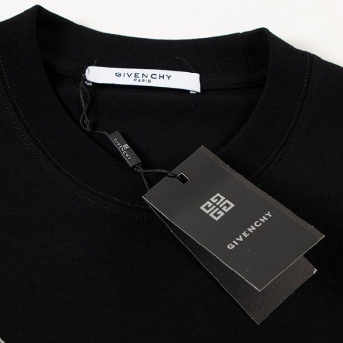 T-Shirt Givenchy Black GV035 - Image 5