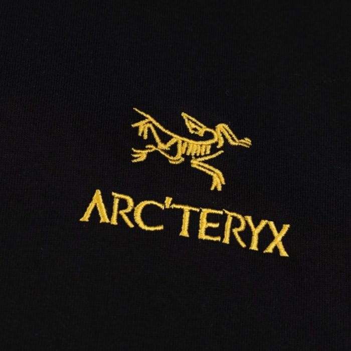 T-shirt Arc'Teryx Oversized Black ATX001 - Image 4