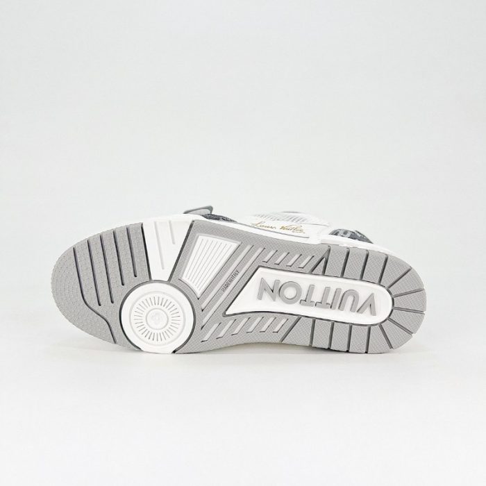 Louis Vuitton Trainer LV157 - Image 7
