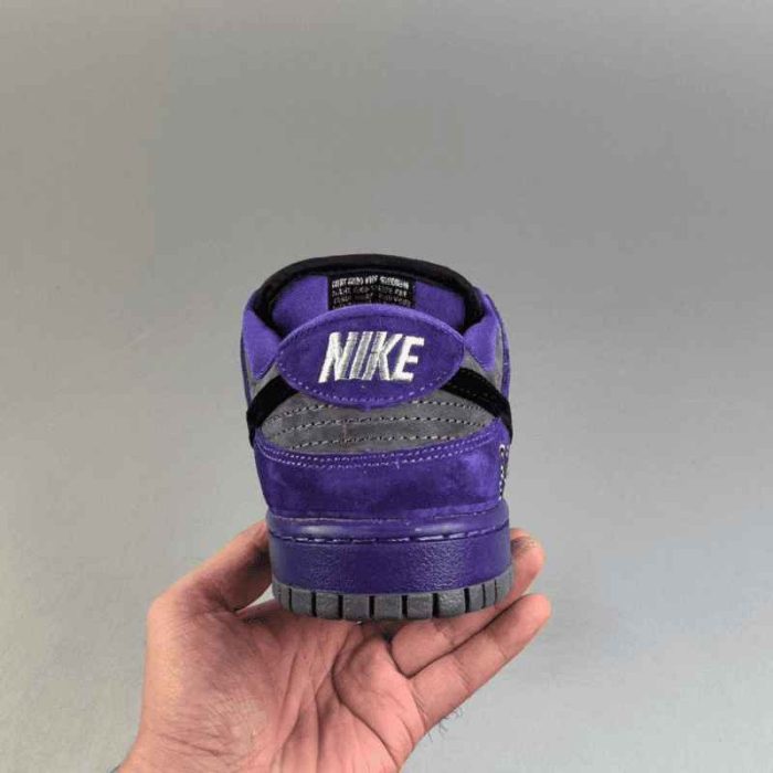 Supreme x Nike SB Dunk Low NK090 - Image 3