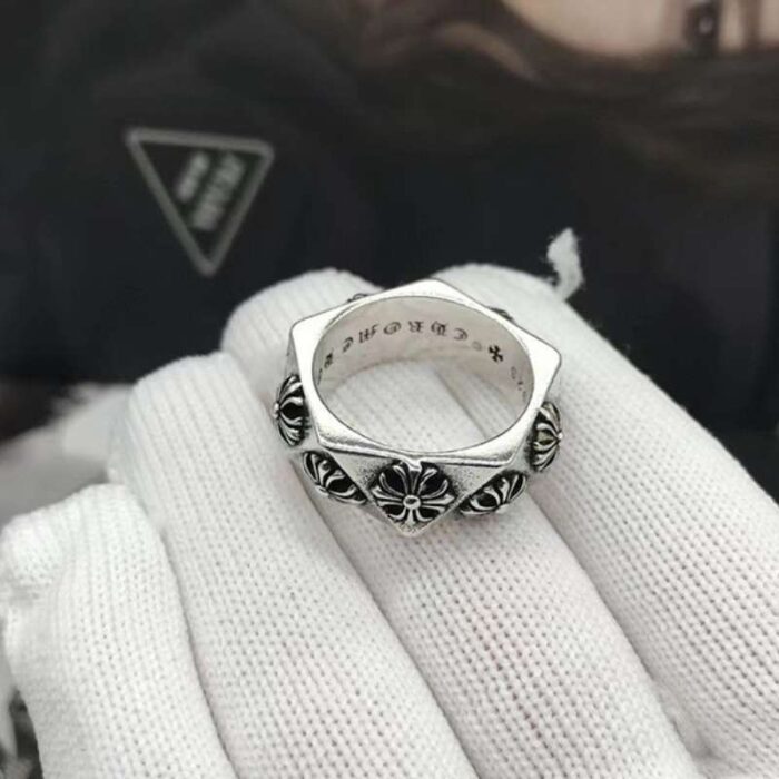 Ring Chrome Hearts Pentagon Plus Cross CH166 - Image 2