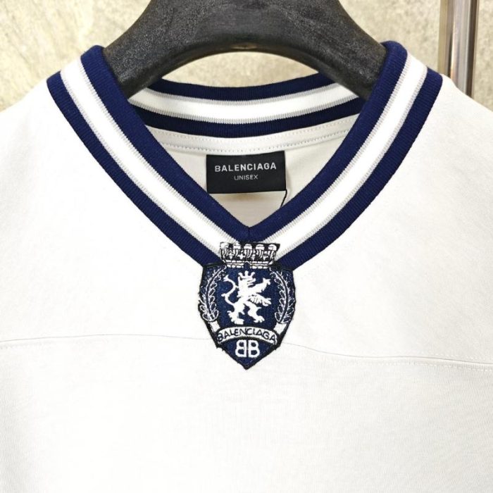 T-shirt Balenciaga Footmall V-neck Oversized BL269 - Image 4