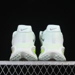 Nike Vomero Premium Barely NK169 - Image 3